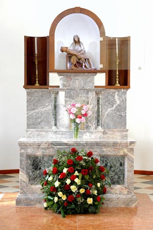 Altare della Madonna Del Capitello